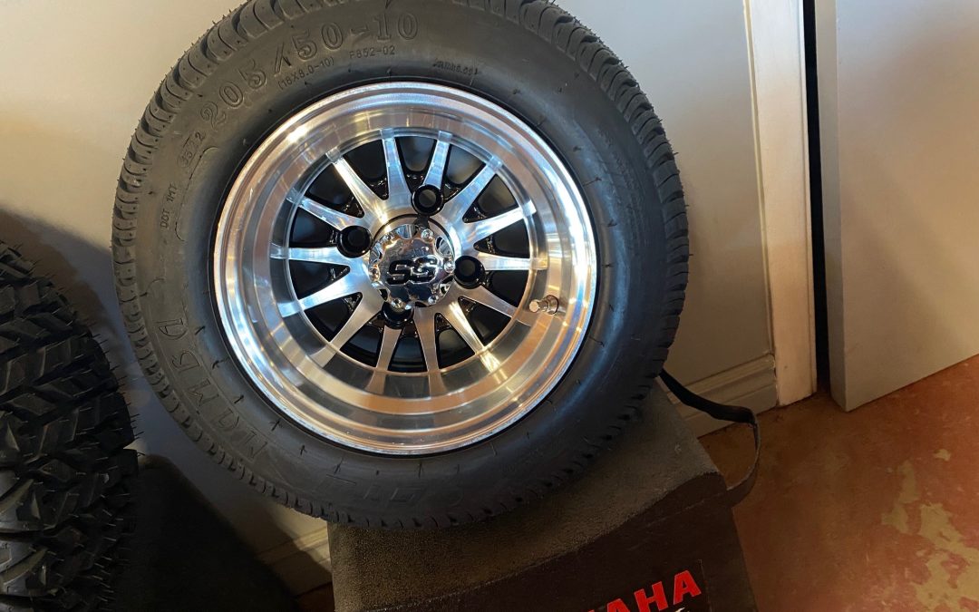 10×7 MACHINED/BLACK WHEEL (3:4 OFFSET) WITH 205/50-10 GTW MAMBA STREET TIRES